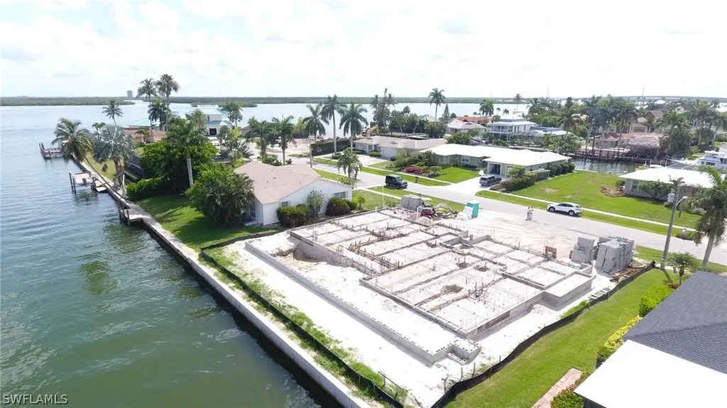 960 Sundrop Court Marco Island FL 34145