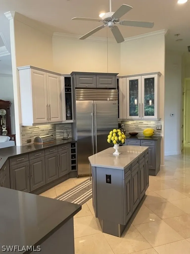 5812 Bromelia Court Naples FL 34119
