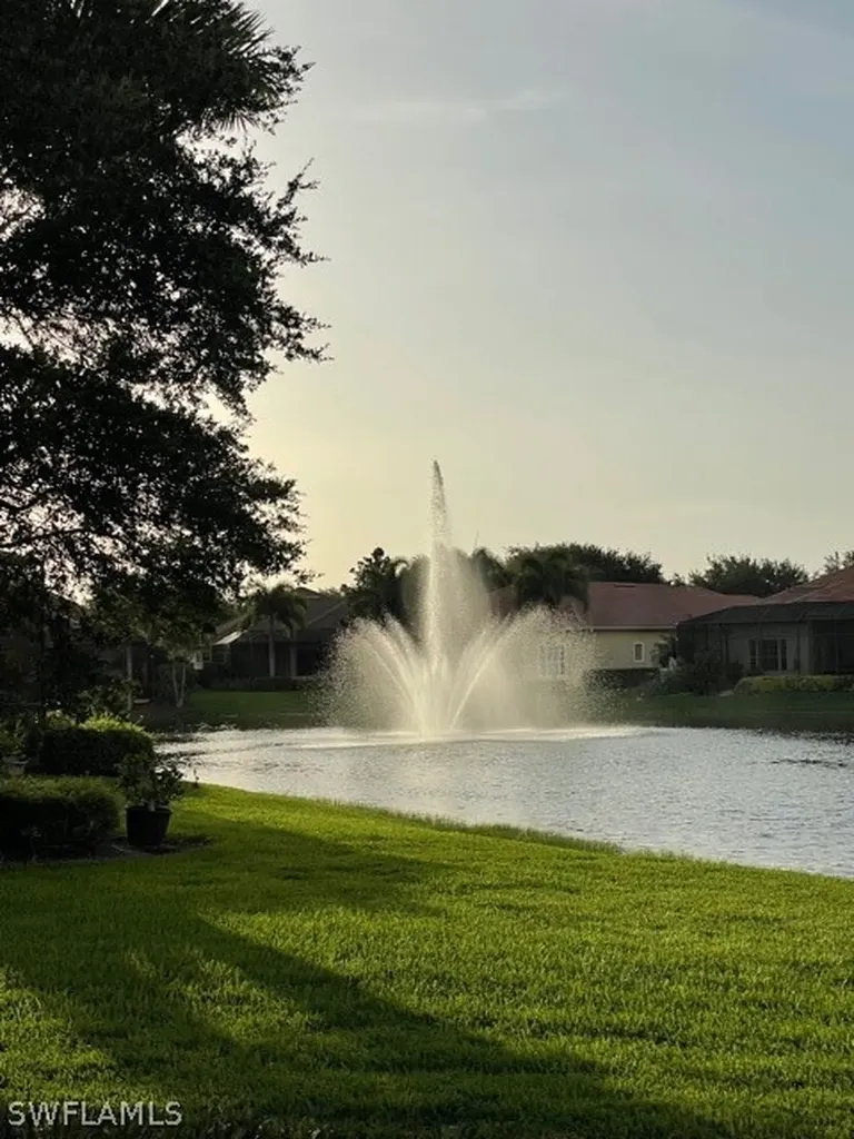 5812 Bromelia Court Naples FL 34119