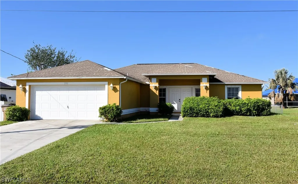 232 NW 4th Avenue Cape Coral FL 33993