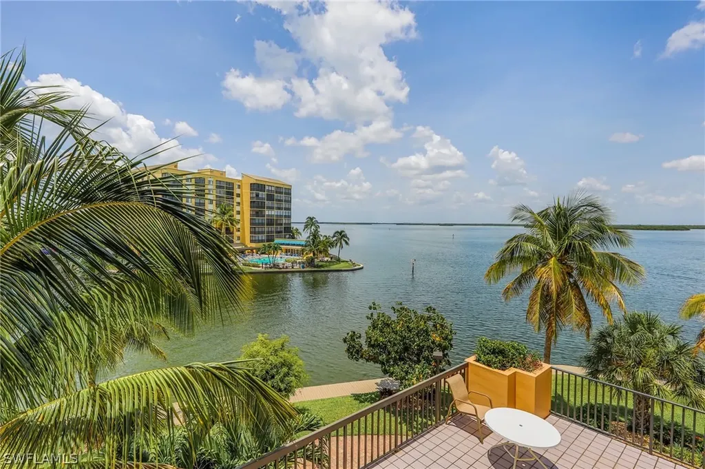 4265 Bay Beach Lane Fort Myers Beach FL 33931