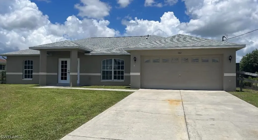 382 Pennfield Avenue Lehigh Acres FL 33974