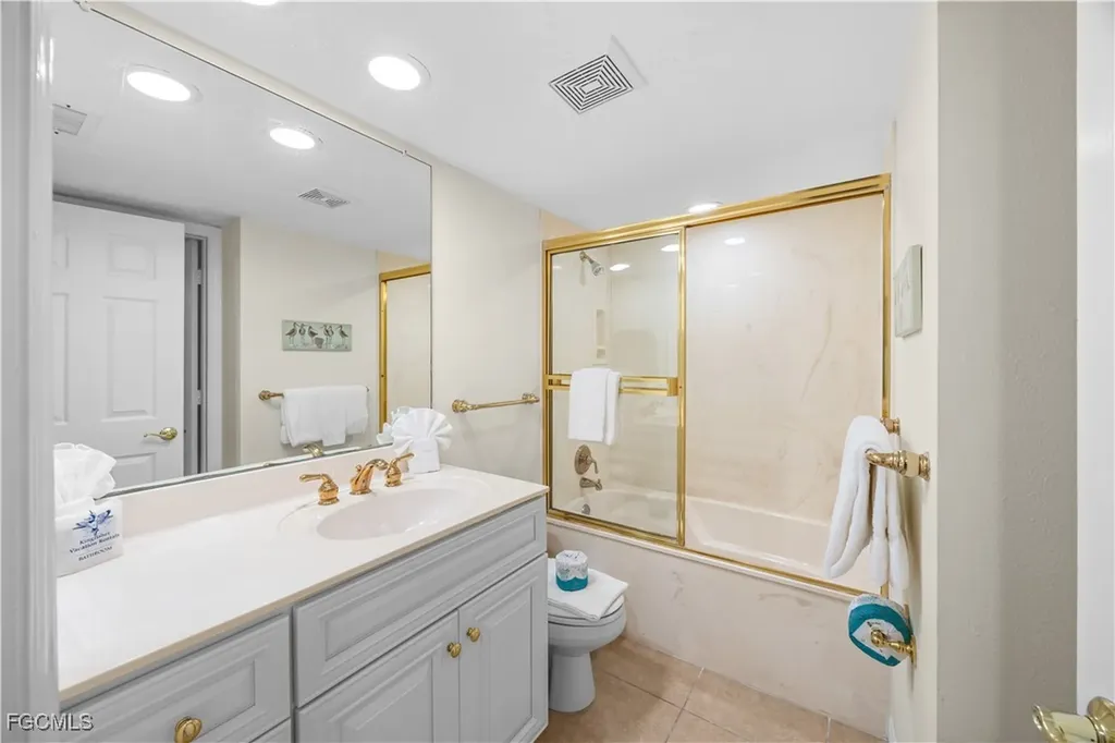 2445 W Gulf Drive Sanibel FL 33957