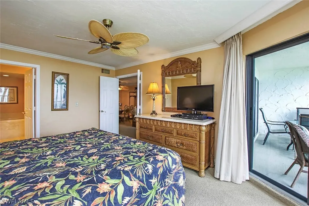 2445 W Gulf Drive Sanibel FL 33957