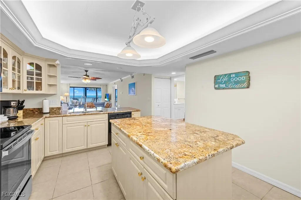 2445 W Gulf Drive Sanibel FL 33957