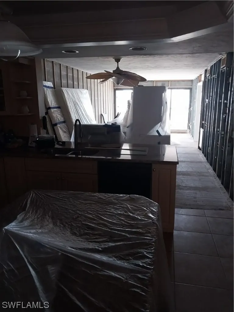 2445 W Gulf Drive Sanibel FL 33957