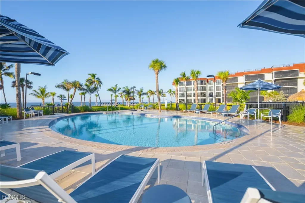 2445 W Gulf Drive Sanibel FL 33957