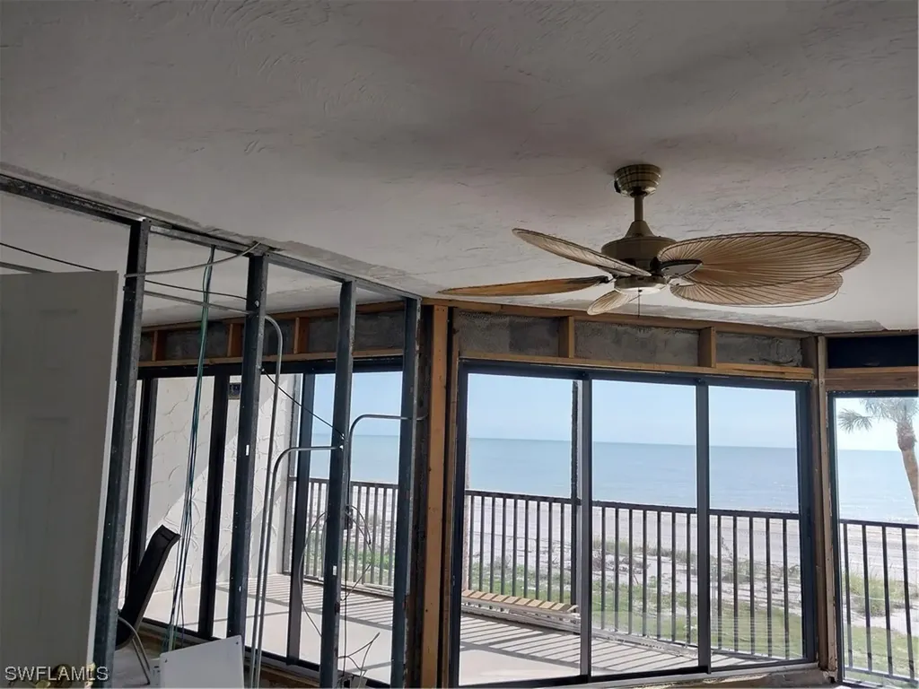 2445 W Gulf Drive Sanibel FL 33957