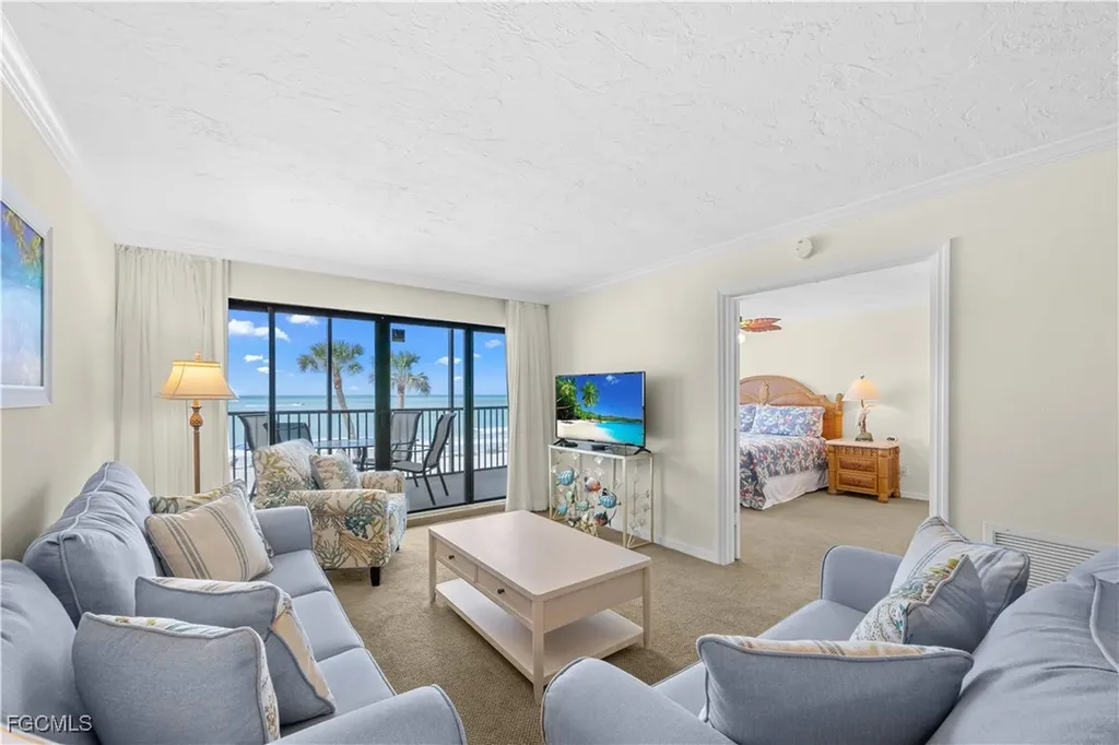 2445 W Gulf Drive Sanibel FL 33957