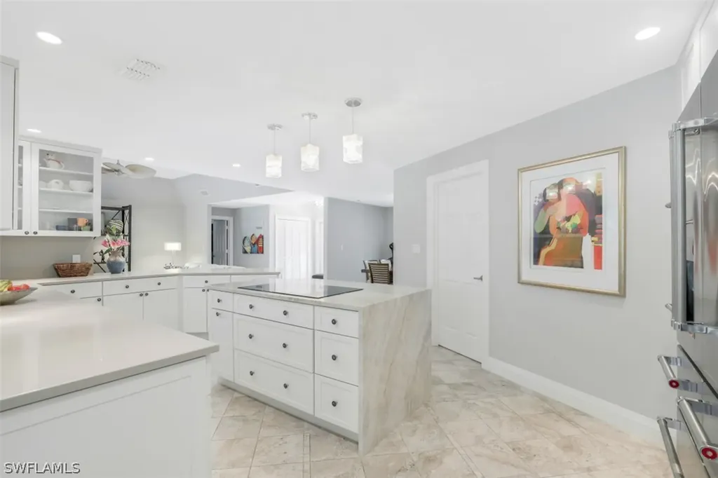 2201 Noble Court Naples FL 34110