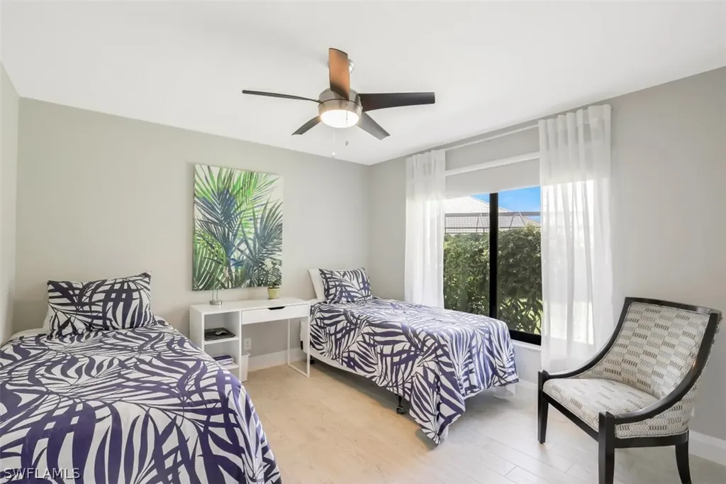 2201 Noble Court Naples FL 34110