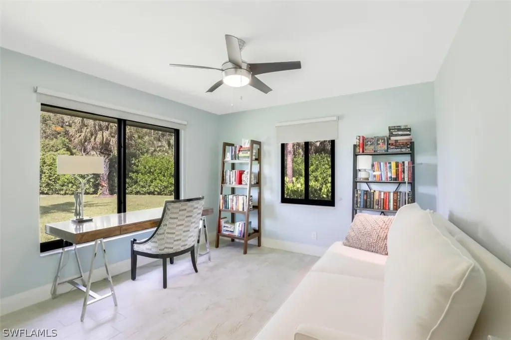 2201 Noble Court Naples FL 34110