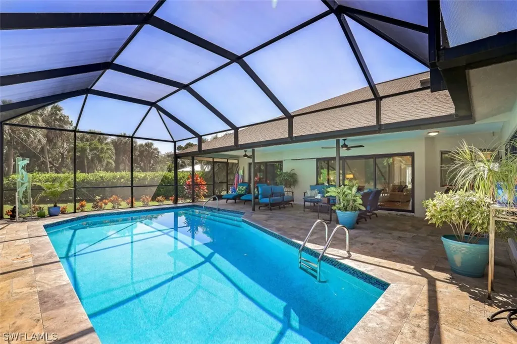 2201 Noble Court Naples FL 34110