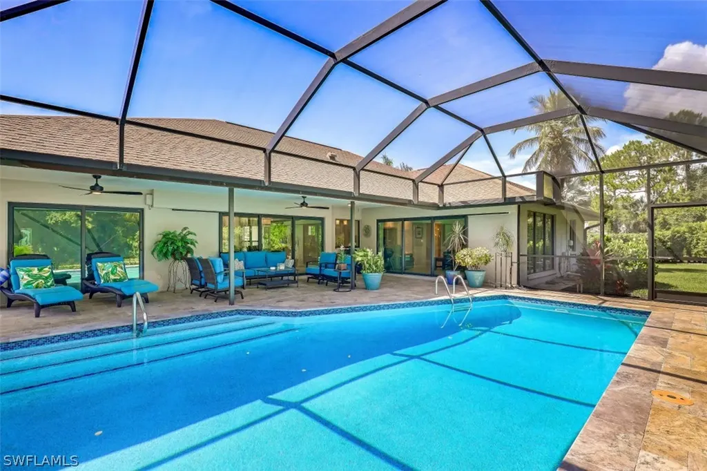 2201 Noble Court Naples FL 34110