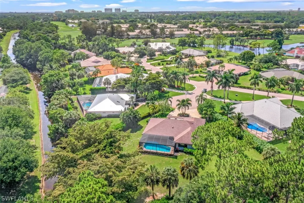 2201 Noble Court Naples FL 34110