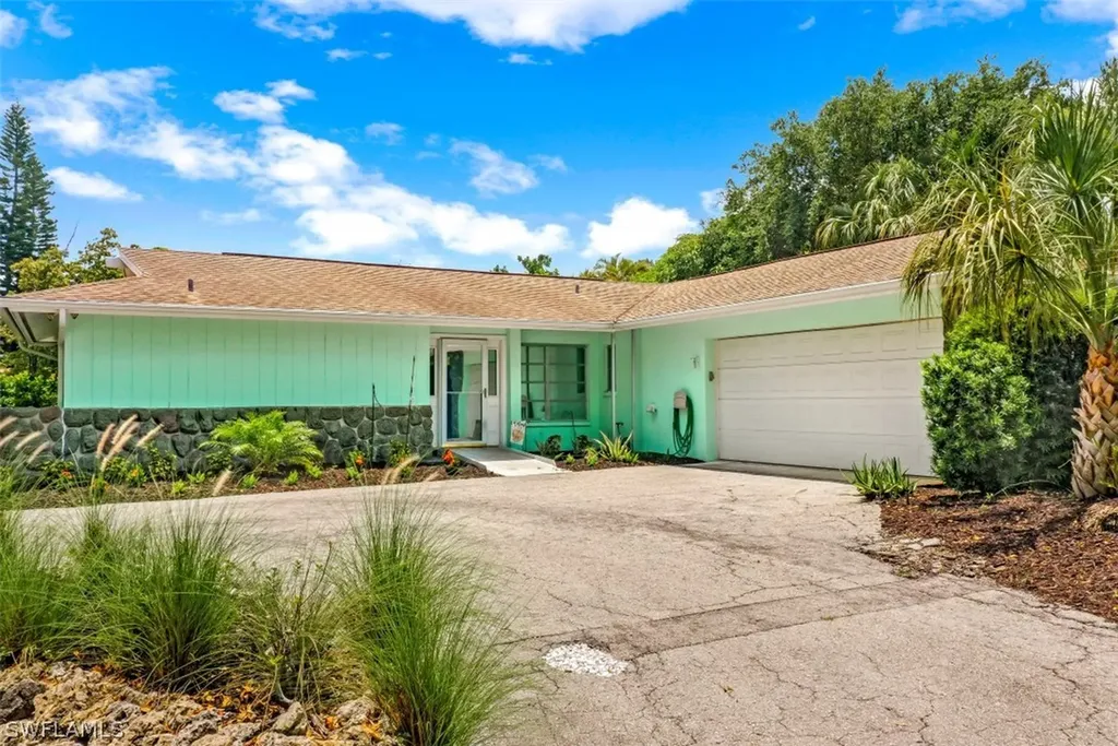 698 Mooring Line Drive Naples FL 34102