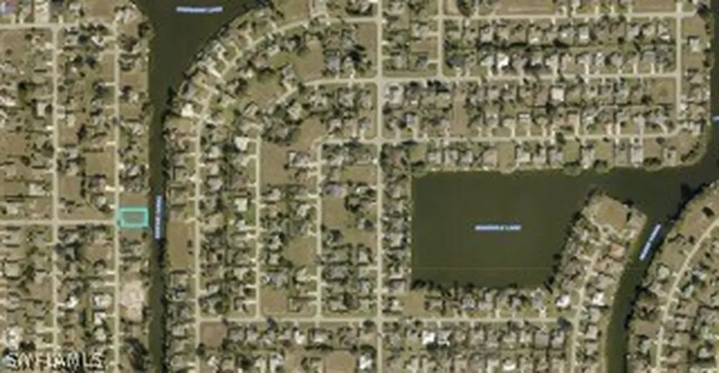 319 NE 17th Place Cape Coral FL 33909