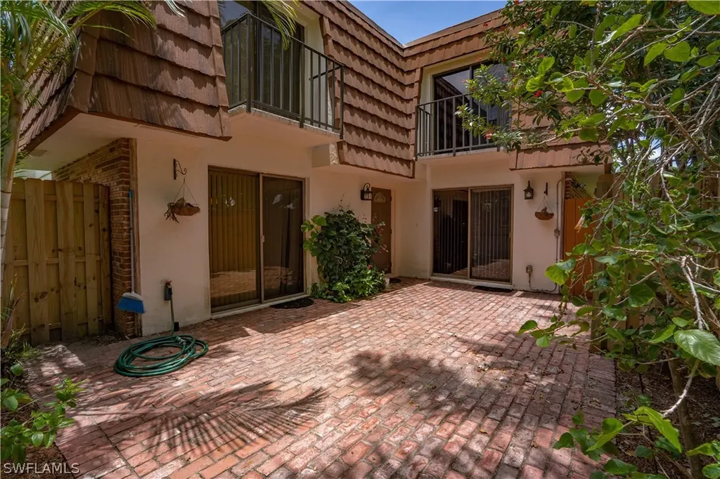 1464 Park Shore Circle Fort Myers FL 33901