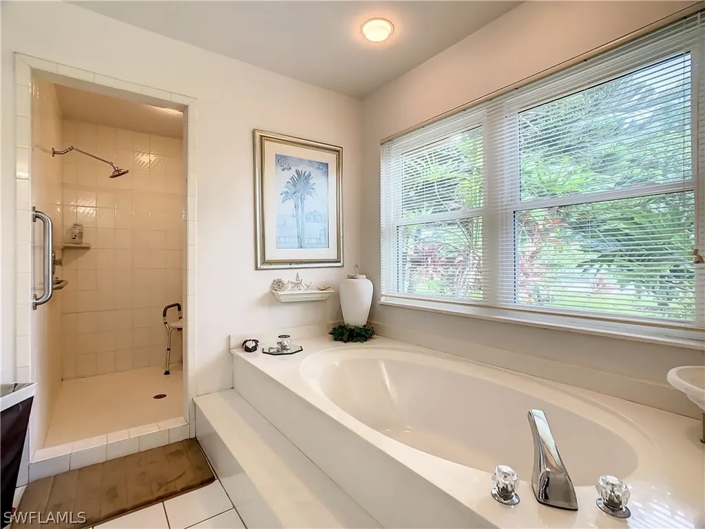 7140 Appleby Drive Naples FL 34104