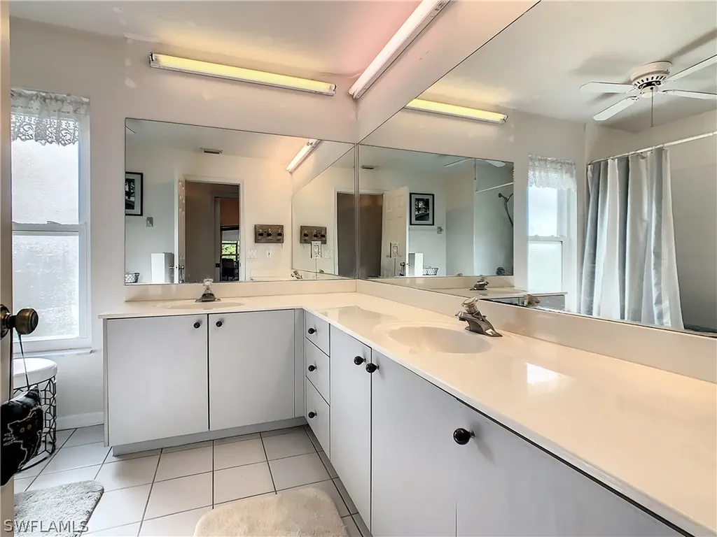 7140 Appleby Drive Naples FL 34104
