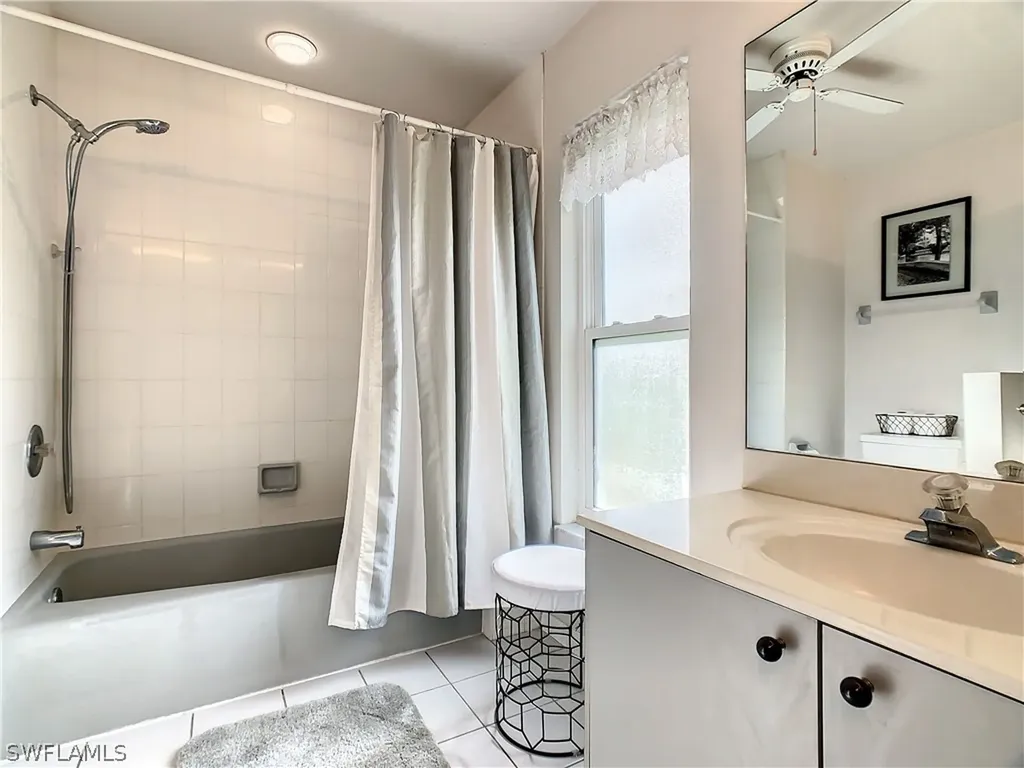 7140 Appleby Drive Naples FL 34104