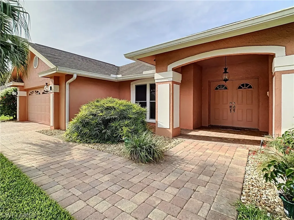 7140 Appleby Drive Naples FL 34104