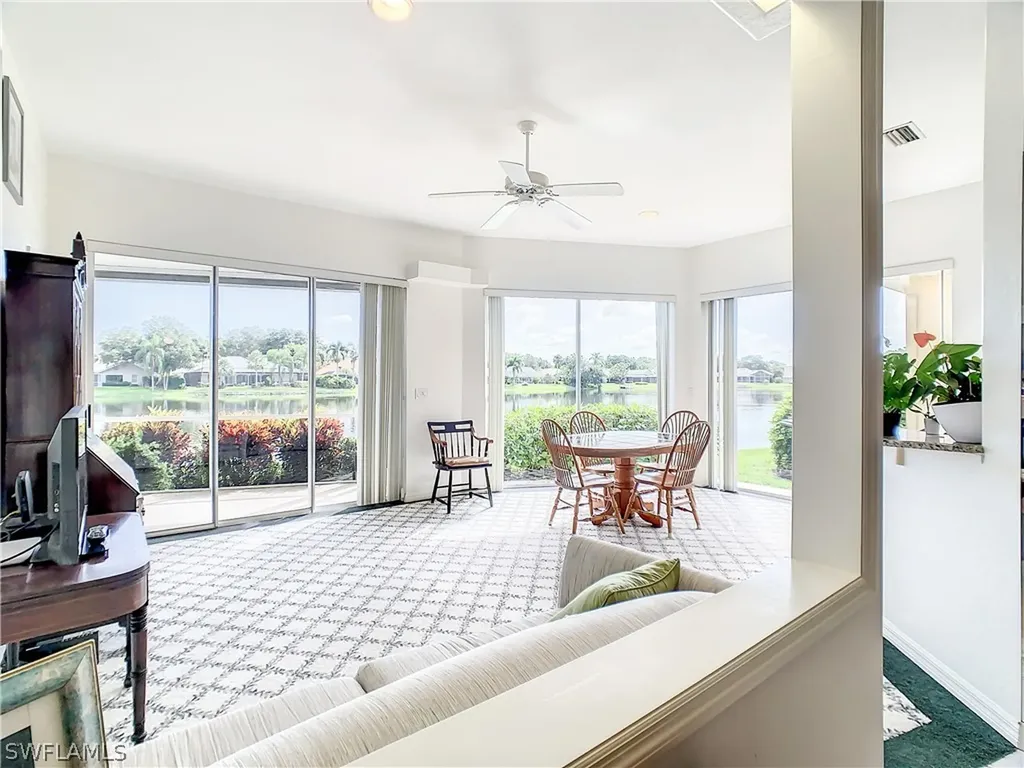 157 Vista Lane Naples FL 34119
