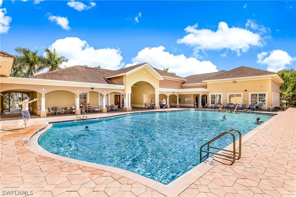 9025 Colby Drive Fort Myers FL 33919