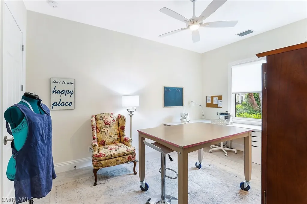 7634 Palmer Court Naples FL 34113