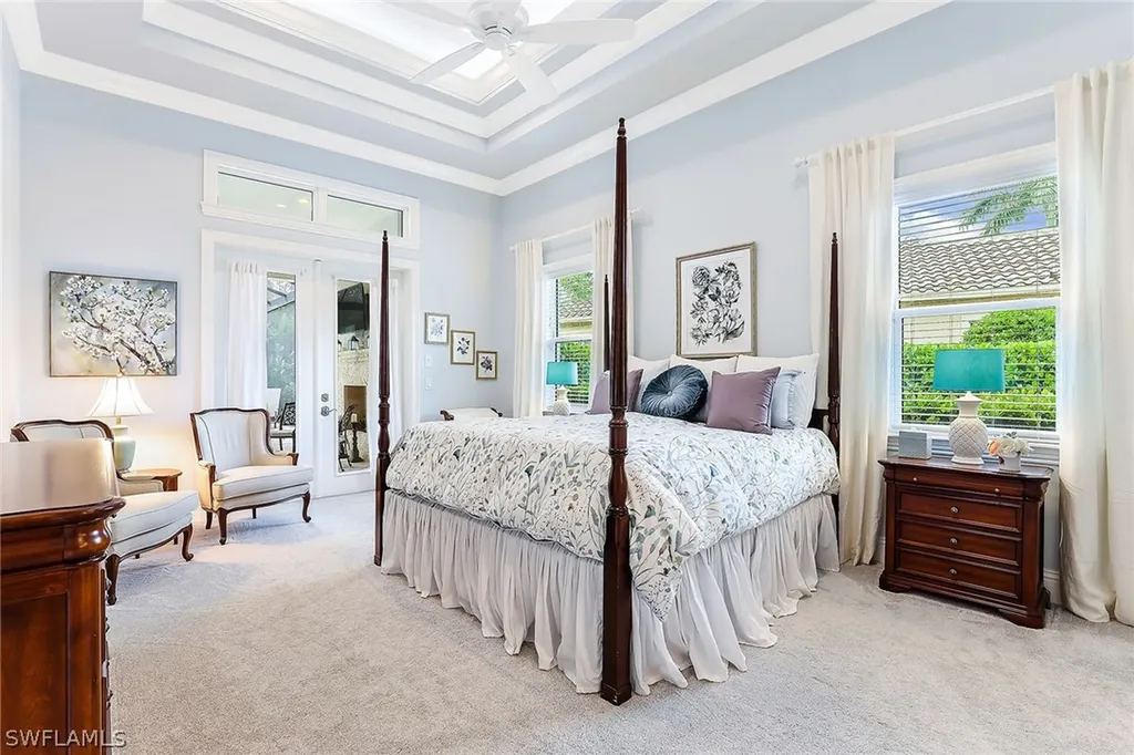 7634 Palmer Court Naples FL 34113