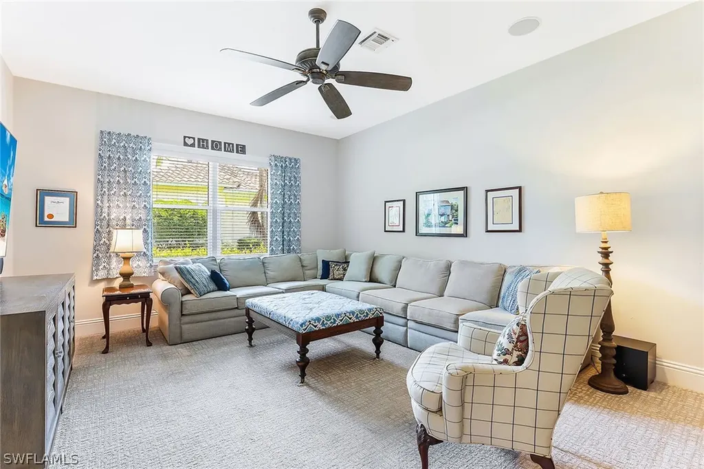 7634 Palmer Court Naples FL 34113