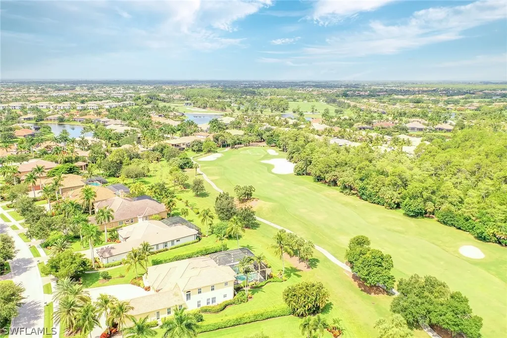 7634 Palmer Court Naples FL 34113