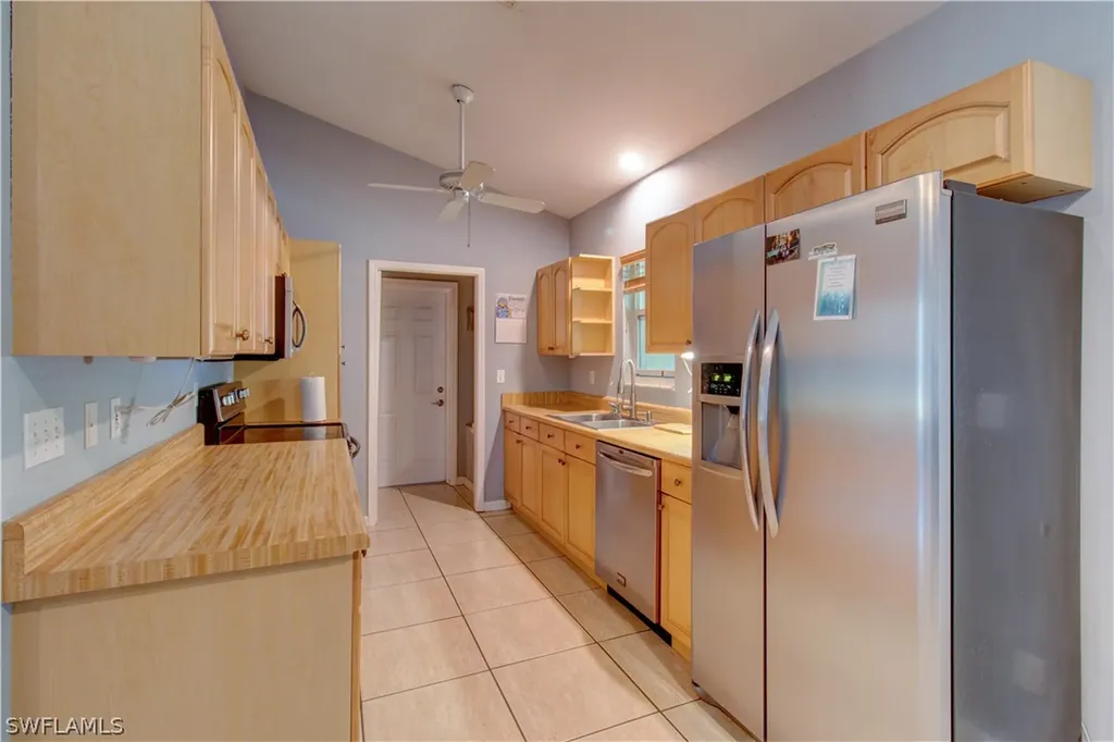 1271 Wilson Boulevard N Naples FL 34120