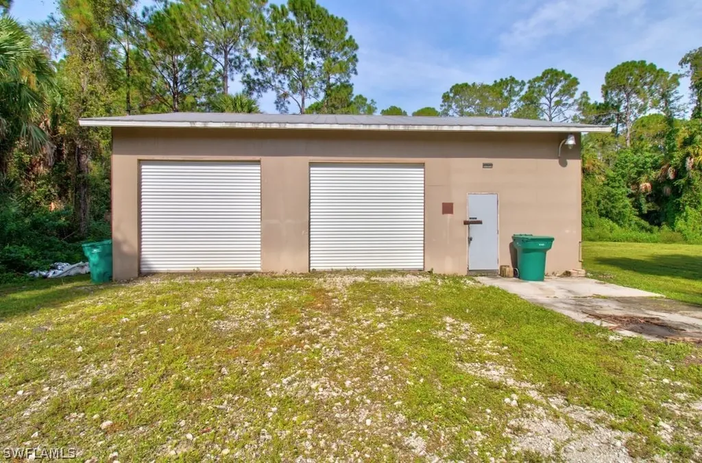 1271 Wilson Boulevard N Naples FL 34120