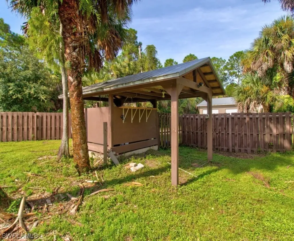 1271 Wilson Boulevard N Naples FL 34120