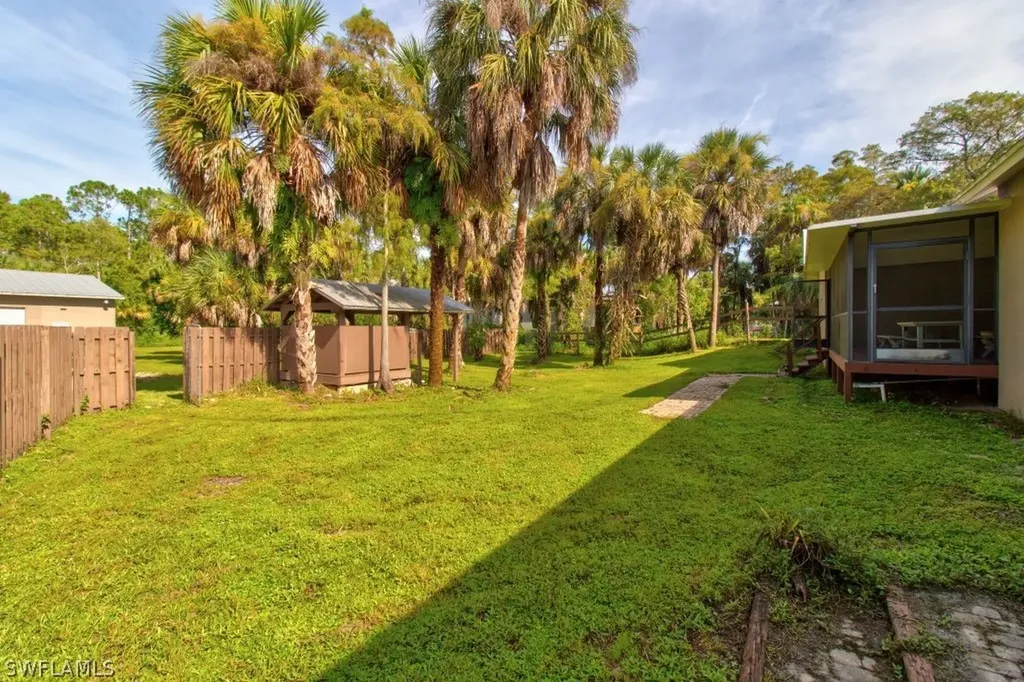 1271 Wilson Boulevard N Naples FL 34120