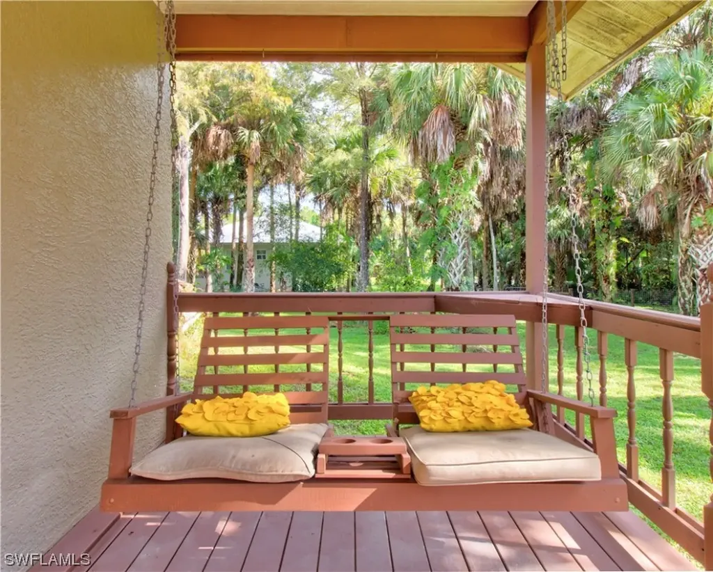 1271 Wilson Boulevard N Naples FL 34120