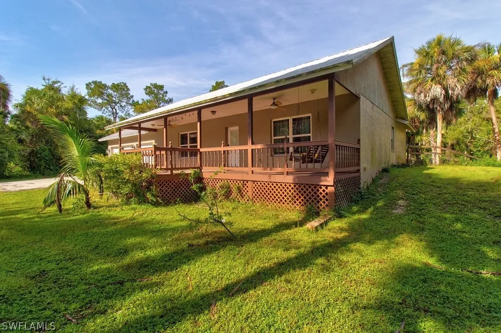 1271 Wilson Boulevard N Naples FL 34120