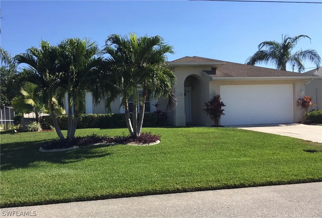 1809 SE 10th Avenue Cape Coral FL 33990
