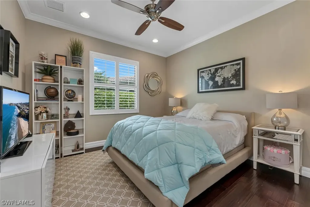 3746 Madeira Court Naples FL 34119