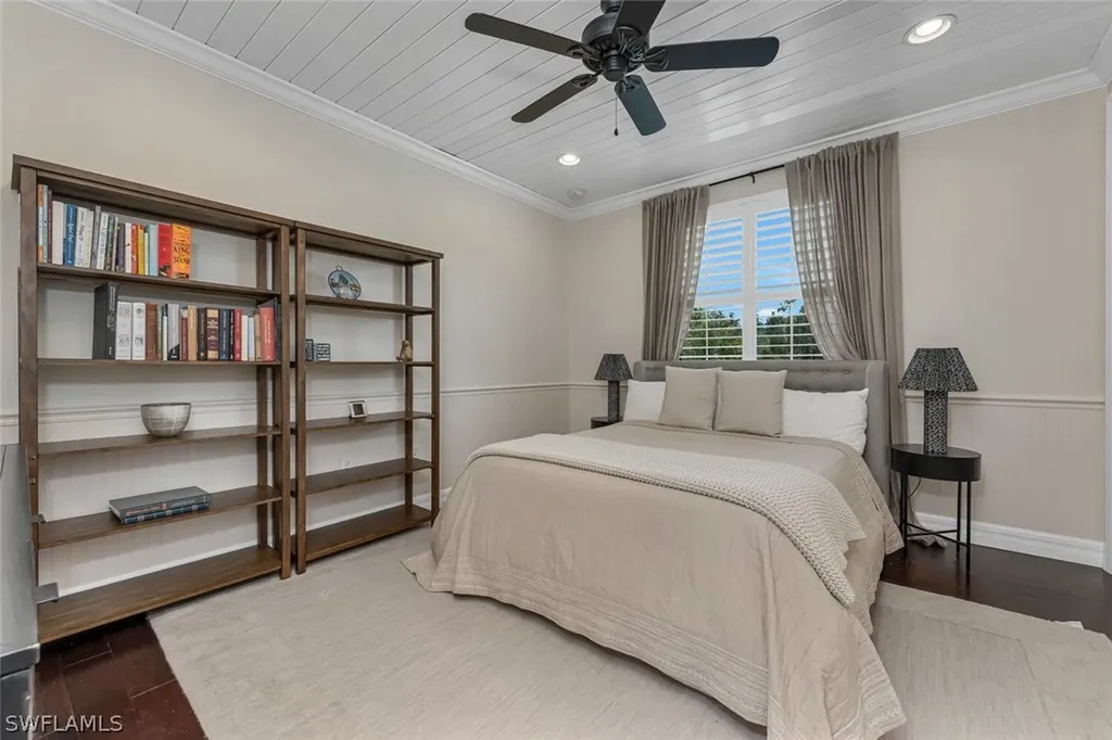 3746 Madeira Court Naples FL 34119