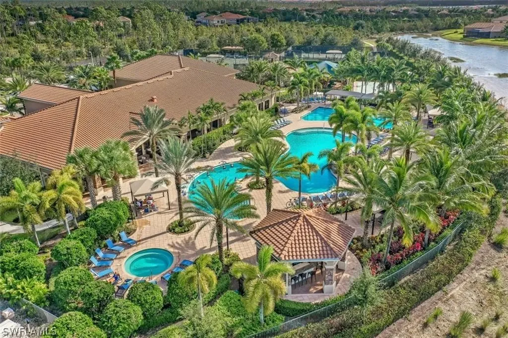 3746 Madeira Court Naples FL 34119