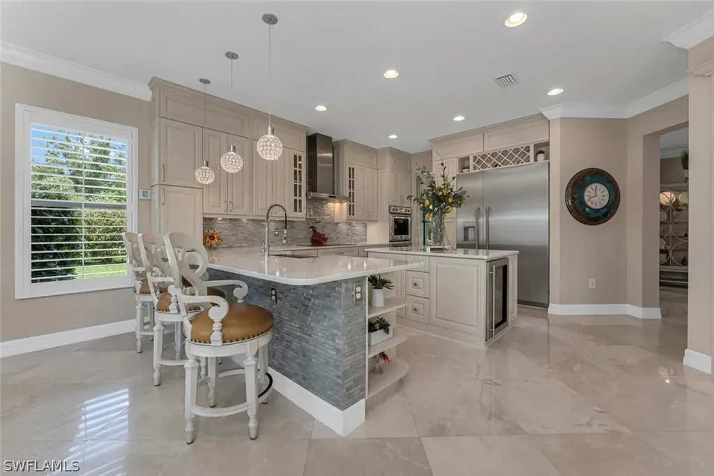 3746 Madeira Court Naples FL 34119