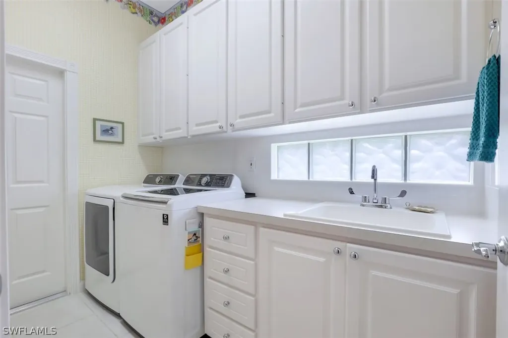 3140 Dominica Way Naples FL 34119
