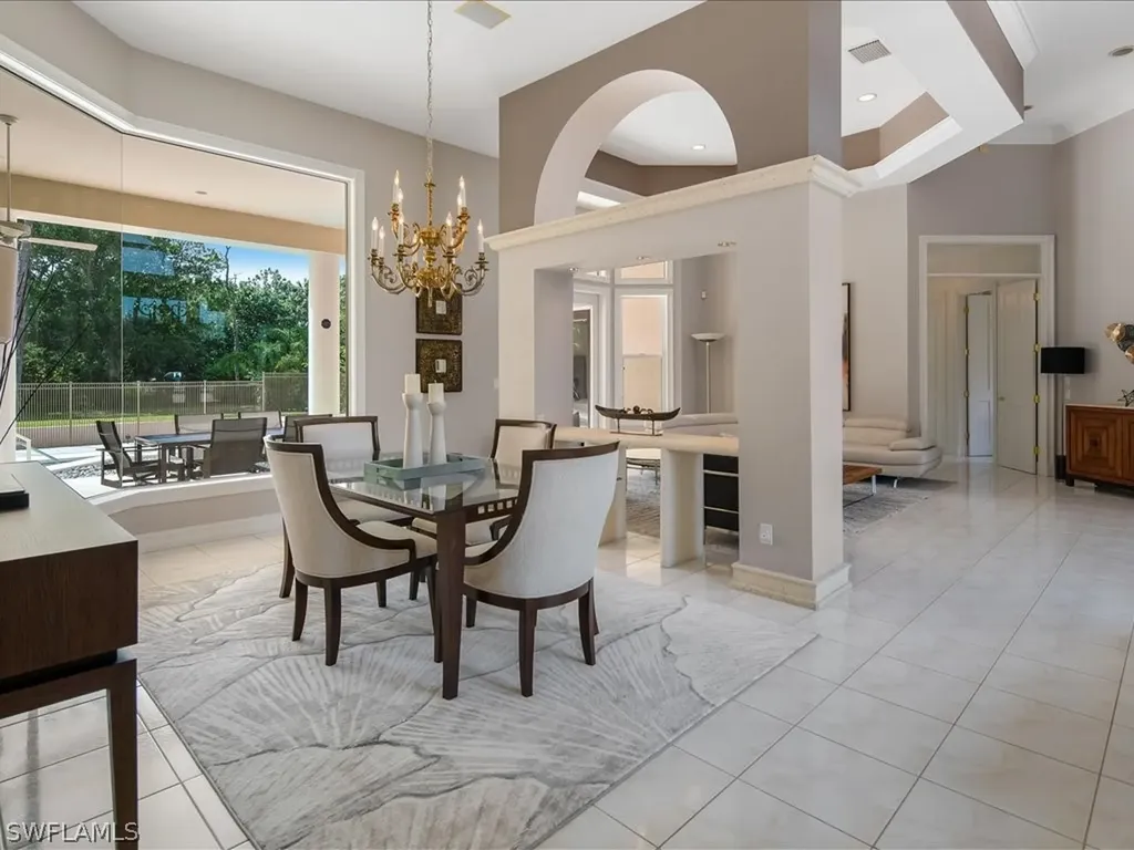 6656 Trail Boulevard Naples FL 34108