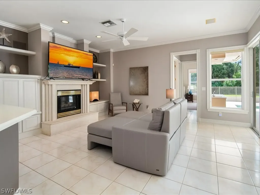 6656 Trail Boulevard Naples FL 34108