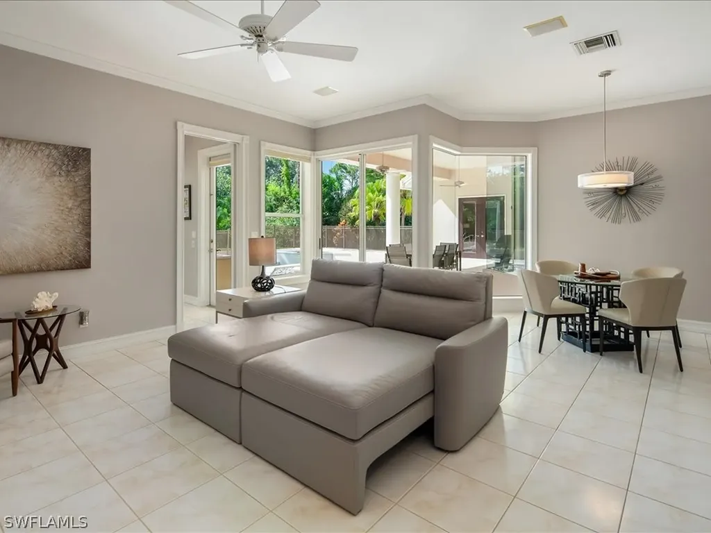 6656 Trail Boulevard Naples FL 34108
