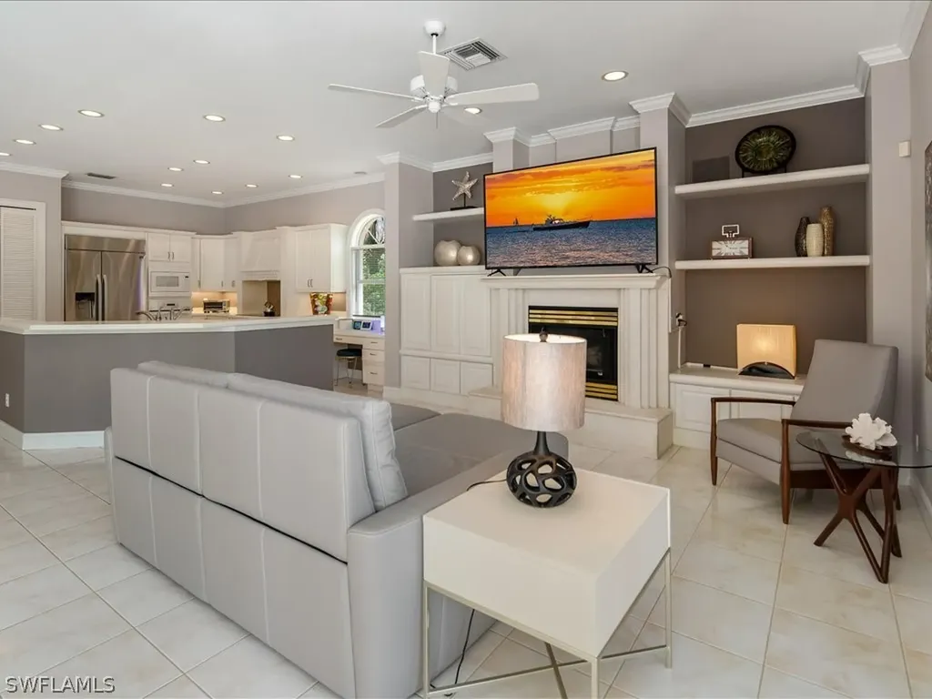 6656 Trail Boulevard Naples FL 34108