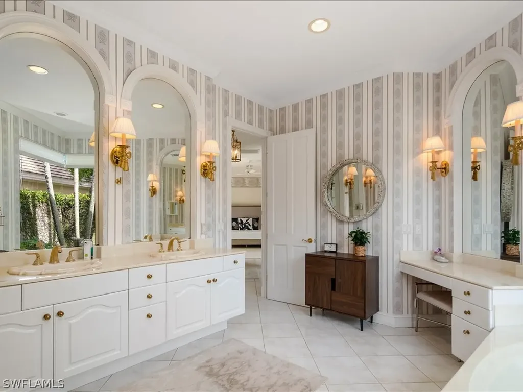 6656 Trail Boulevard Naples FL 34108