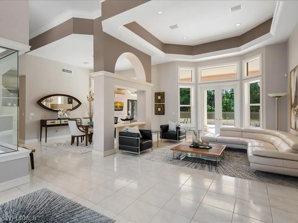 6656 Trail Boulevard Naples FL 34108